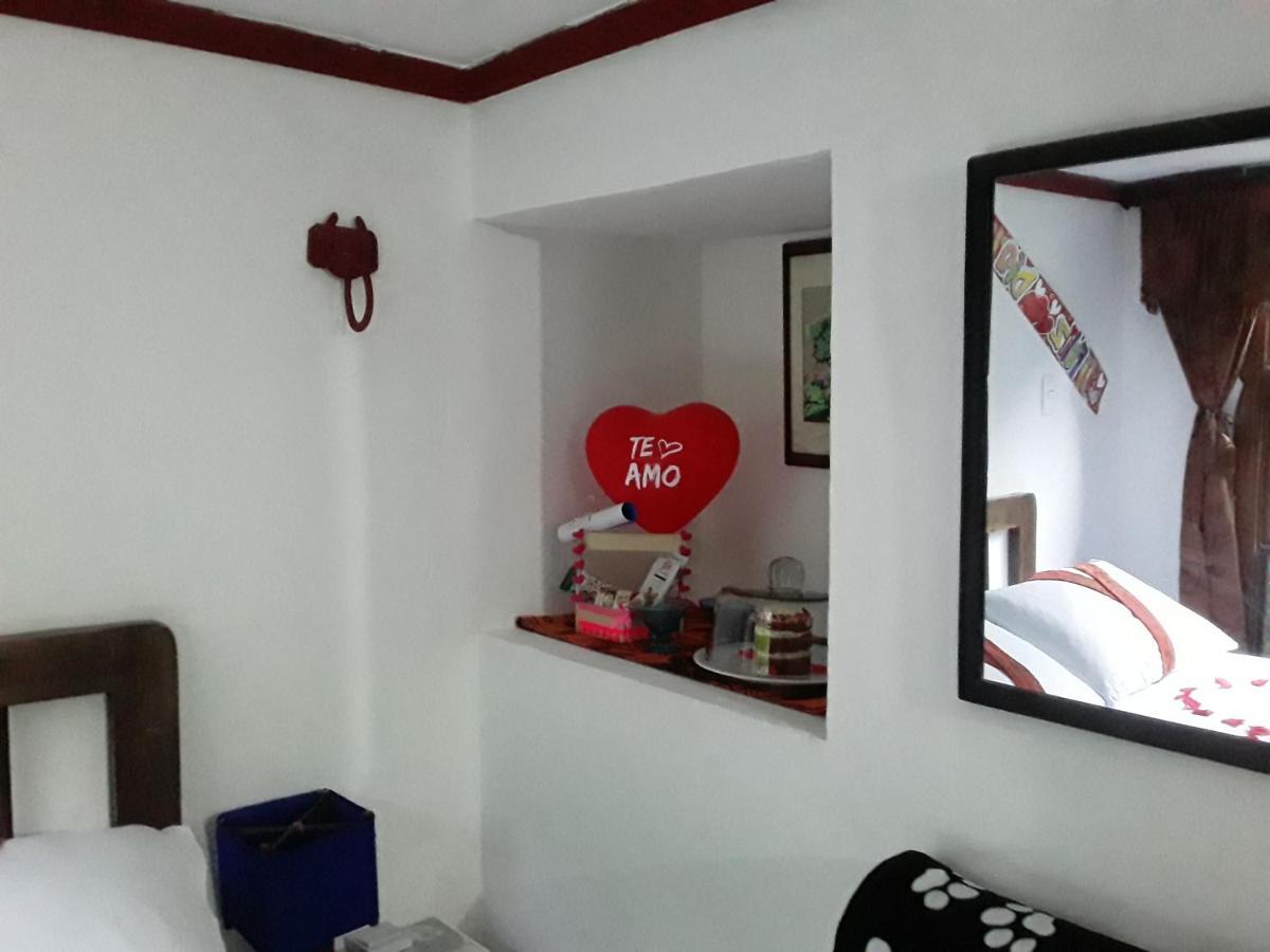 Hotel Casa Turistica Art-Velez Salento Esterno foto