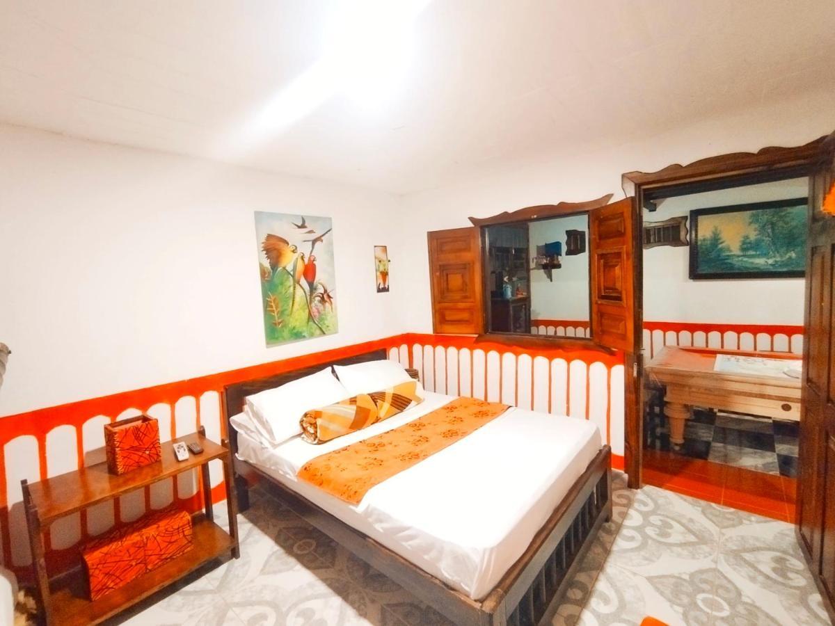 Hotel Casa Turistica Art-Velez Salento Esterno foto