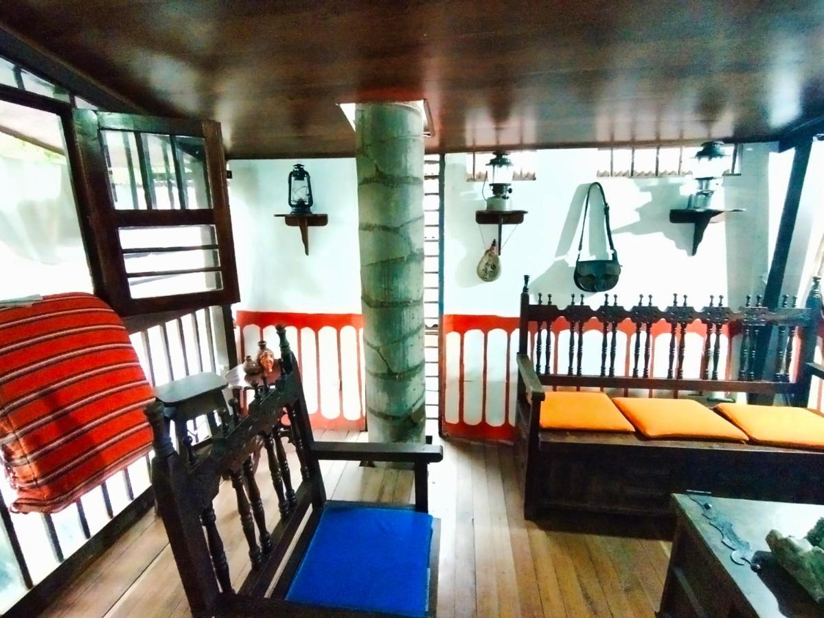 Hotel Casa Turistica Art-Velez Salento Esterno foto