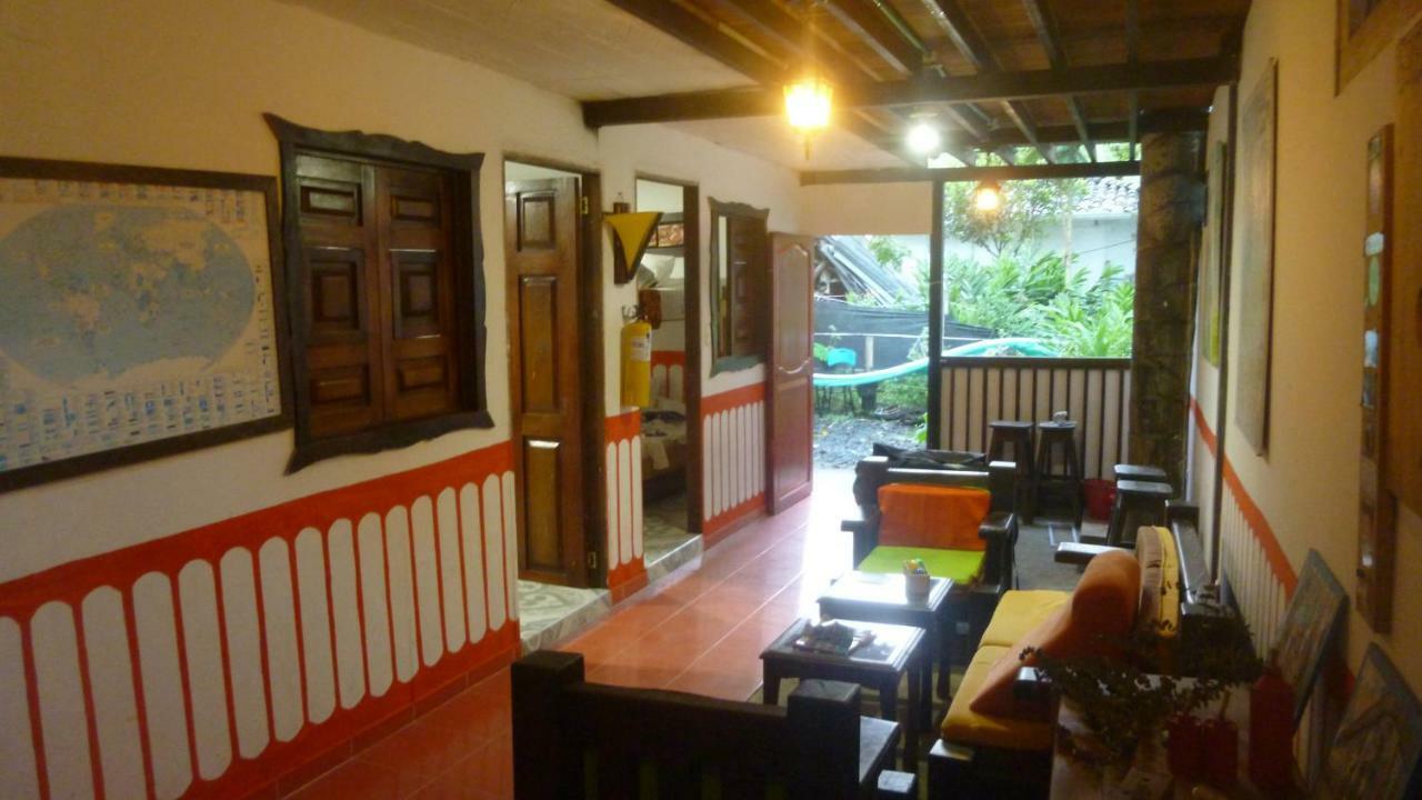 Hotel Casa Turistica Art-Velez Salento Esterno foto