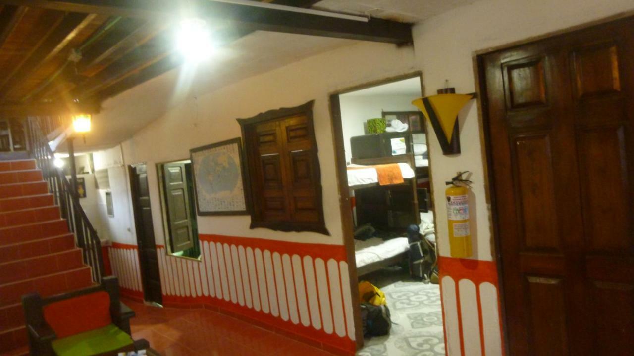 Hotel Casa Turistica Art-Velez Salento Esterno foto