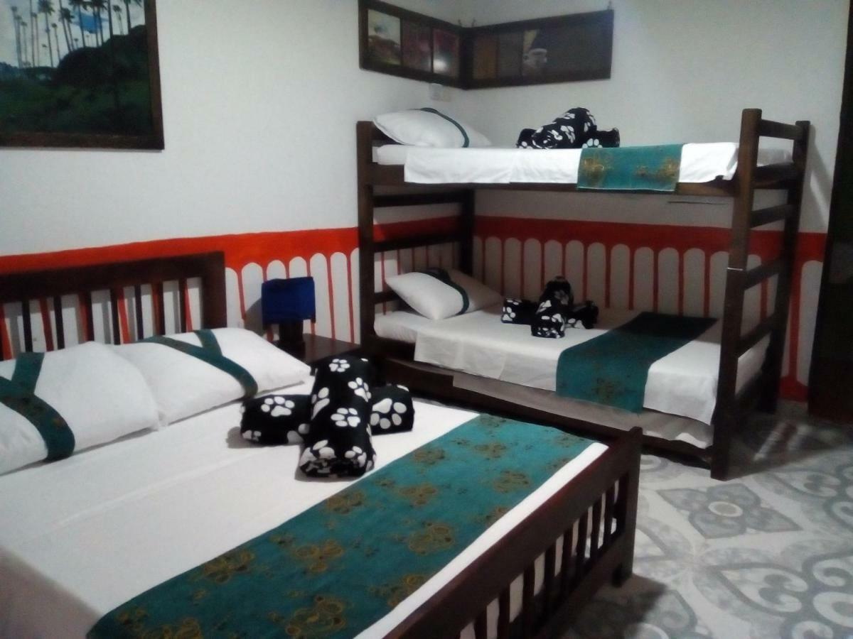 Hotel Casa Turistica Art-Velez Salento Esterno foto