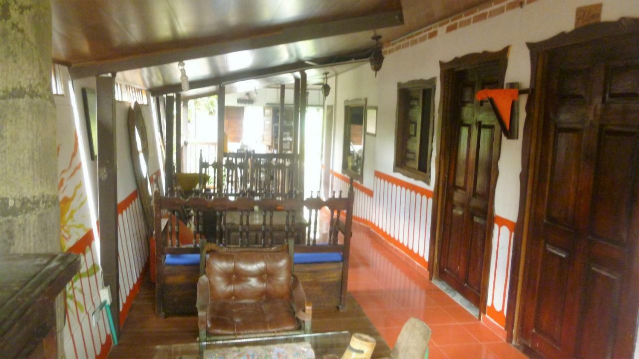 Hotel Casa Turistica Art-Velez Salento Esterno foto