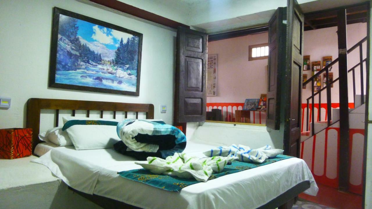 Hotel Casa Turistica Art-Velez Salento Esterno foto